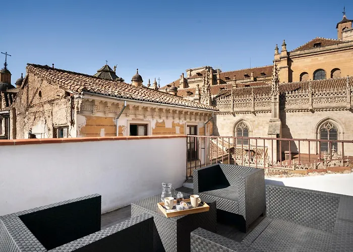 Atico Con Terraza Y Vistas Unicas A La Catedral Pleno Centro De Granada